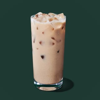 Iced Gingerbread Oatmilk Chai Latte