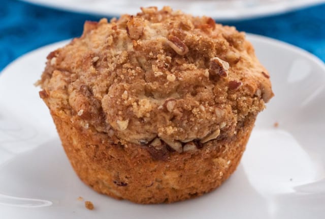CINNAMON CRUNCH MUFFIN.