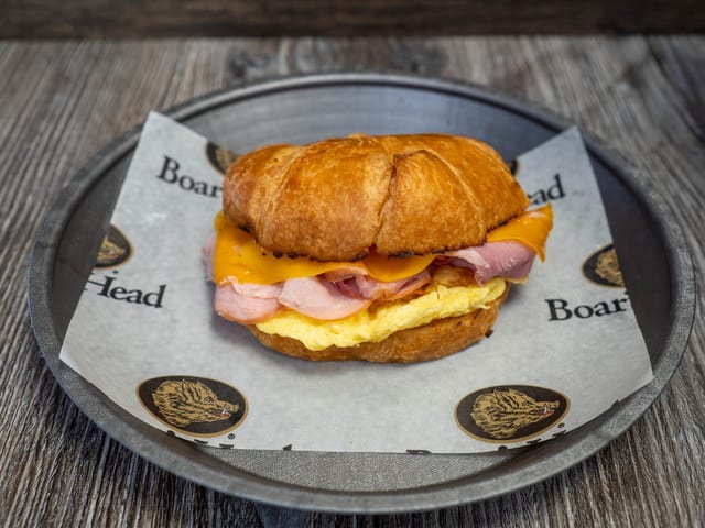 BREAKFAST SANDWICH.