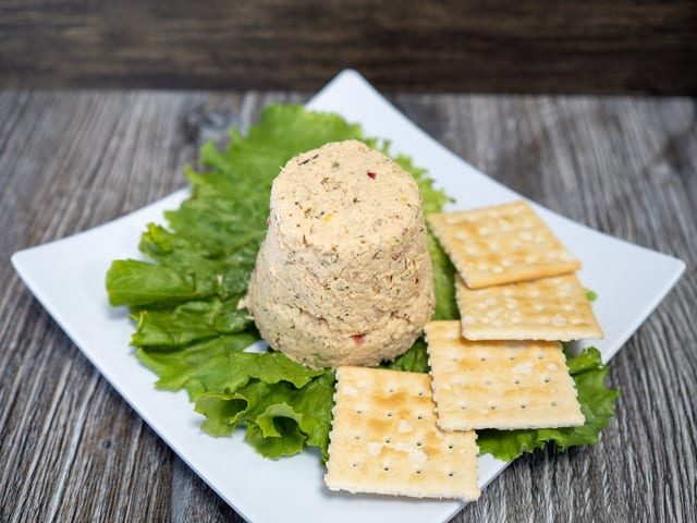 TUNA SALAD GNG.