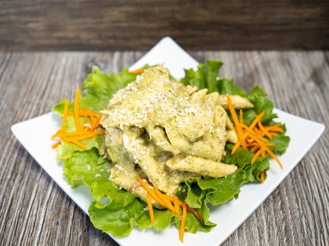 CHICKEN PESTO GNG.