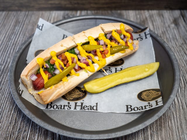 CHICAGO DOG.